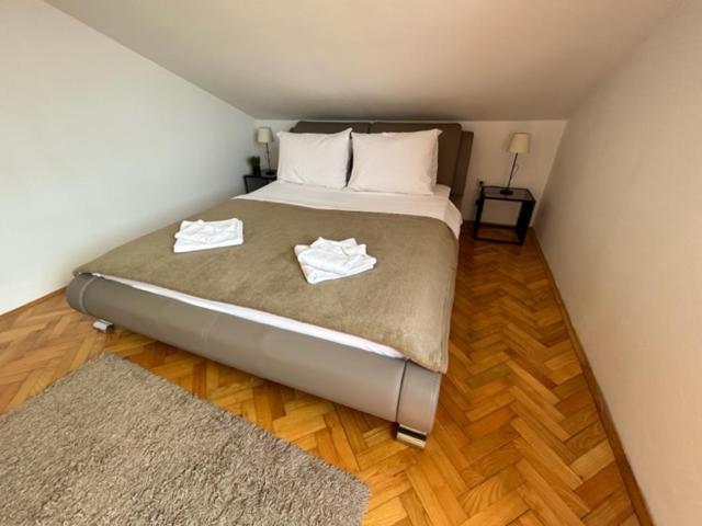 Apartments And Rooms Diana Задар Екстериор снимка